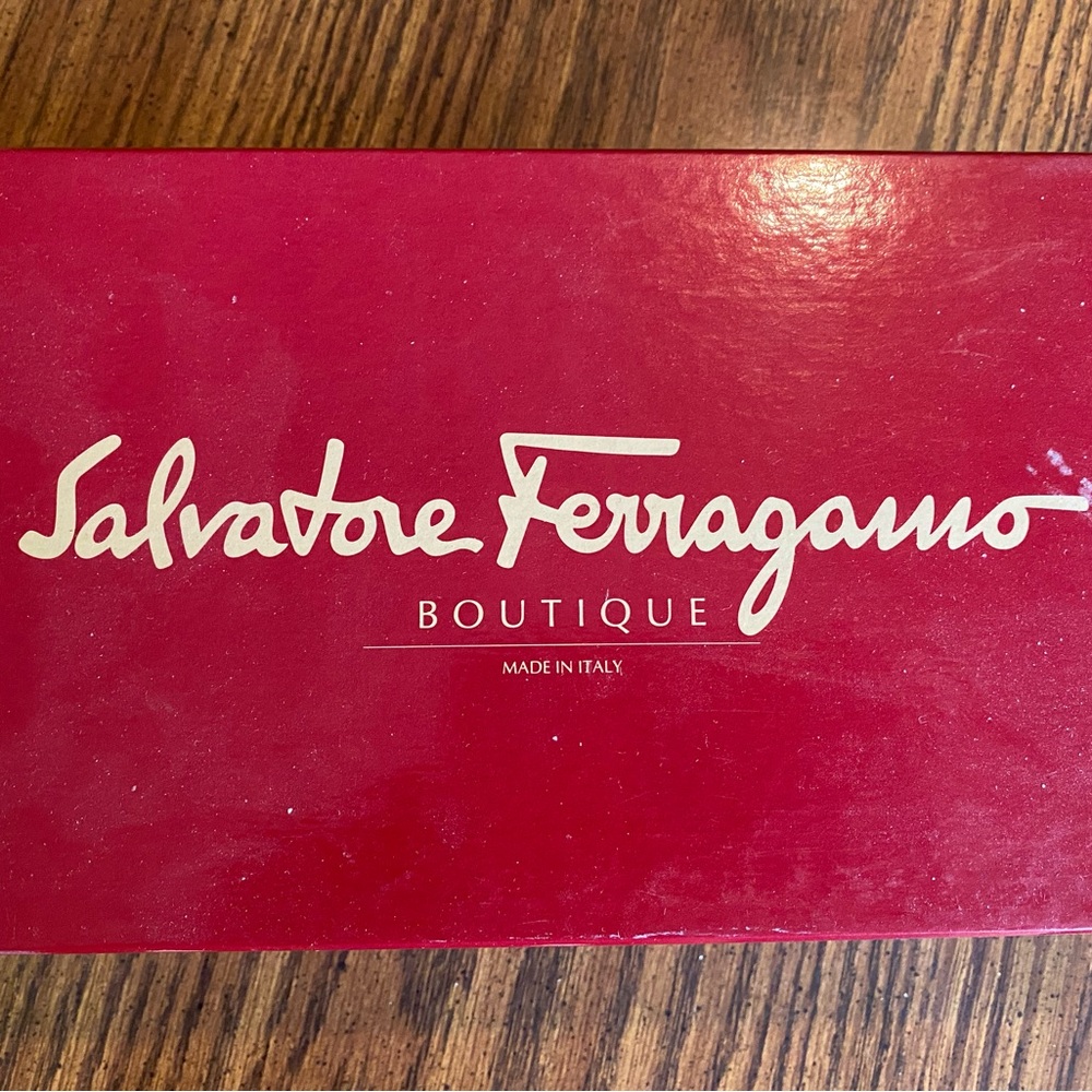 Salvatore Ferragamo Nero Suede Kid size 9 1/2 AA - Picture 2 of 8